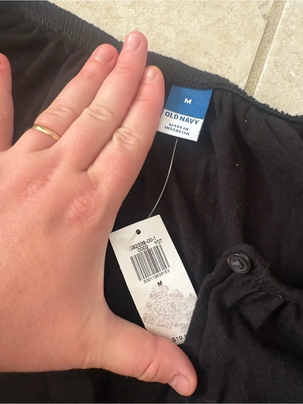 Old Navy Black Puff Sleeve Scoop-Neck Blouse